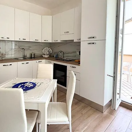 Cn025 - Gatteo A Mare, Accogliente Trilocale Con Terrazzo *